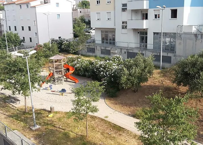 Harmony Apartment Split